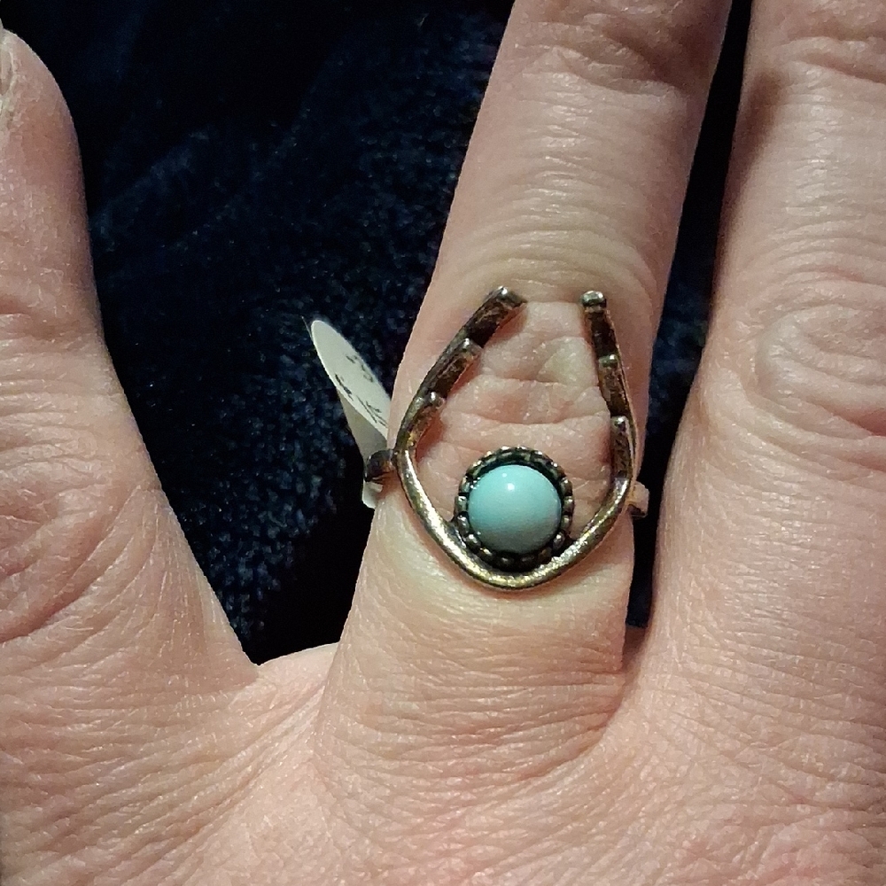 Chic Gold and Turquoise Women's Ring